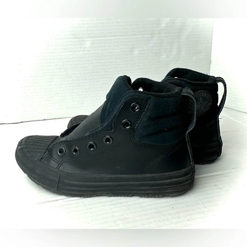 Converse Chuck Taylor All Star Berkshire Boot Hi Leather‎ Youth 2 Black A01783C